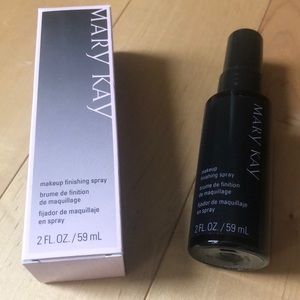Mary Kay Finishing Spray NWOT